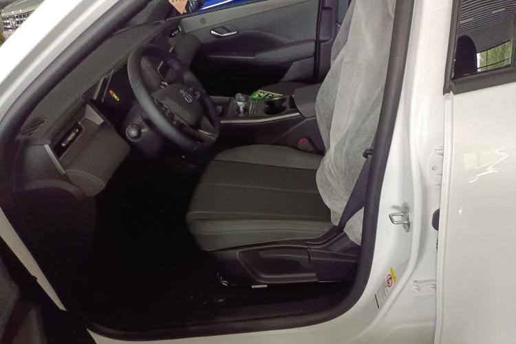 Used BYD Qin PLUS 2025 DM-i Smart Drive 55KM Leading Model