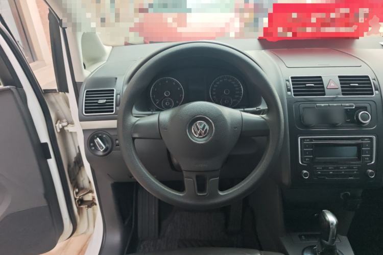 Used Volkswagen Touran 2015 1.4T DSG Comfort Edition 5 Seats Steering Wheel