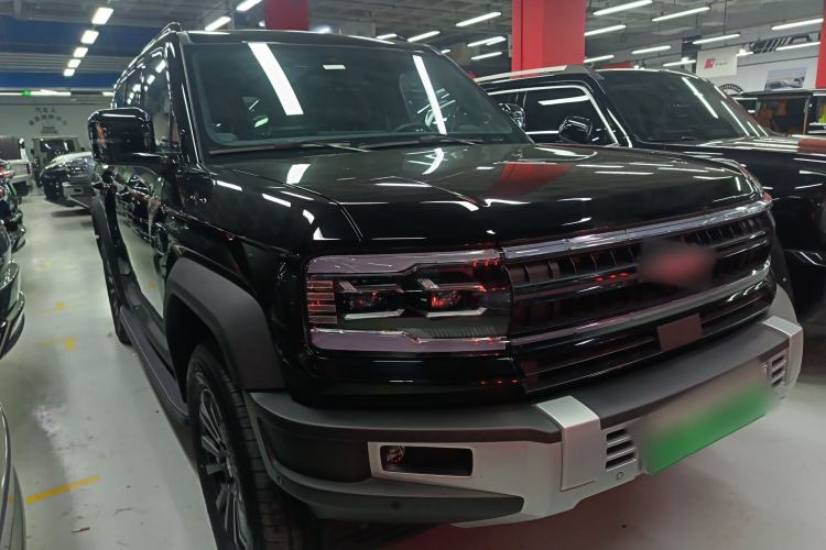 Used Formula Leopard Leopard 5 2023 Navigator Edition
