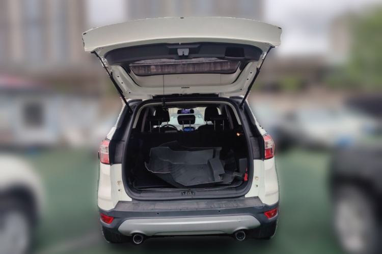 Used Ford Kuga 2018 Facelifted EcoBoost 180 Two-Wheel-Drive Platinum Wing Edition Trunk