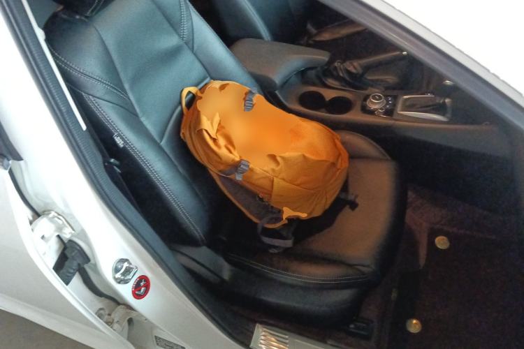 Used Mazda 3 Axela 2017 Sedan 1.5L Automatic Comfort Model Emission Standard China V Right Front Seat