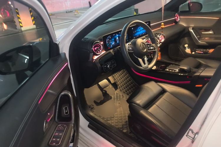 Used Mercedes-Benz A-Class 2020 Second Facelift A 180 L Sport Sedan Driver Seat