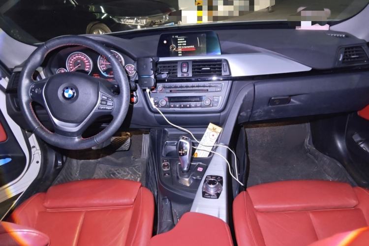 Used BMW 3 Series GT 2016 320i Design Package Edition Interior 2