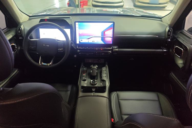 Used Haval H Dog New Energy 2023 DHT-PHEV 105km Tide Electric Version Plus Center Console