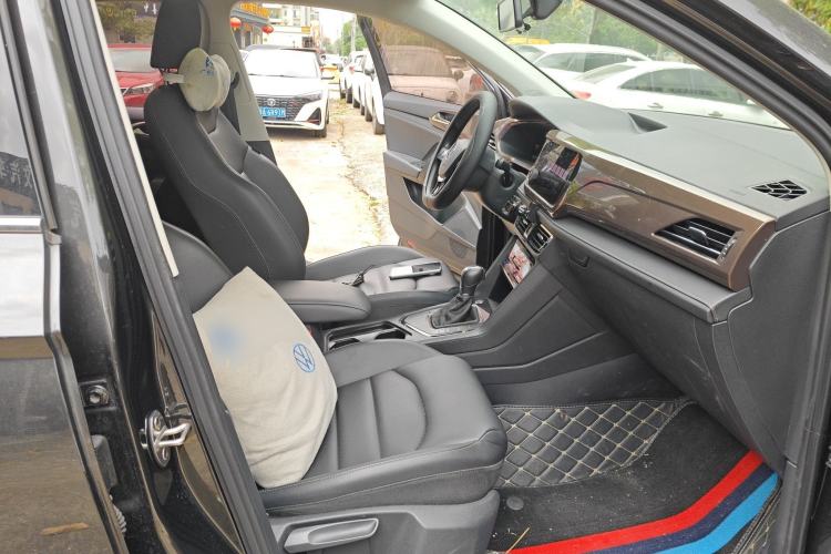 Used Volkswagen Tharu 2022 280TSI Two-Wheel-Drive Luxury Edition Right Front Seat