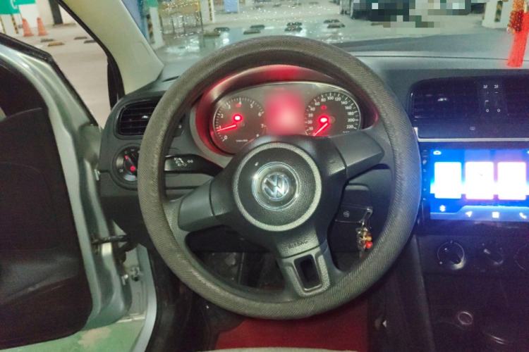 Used Volkswagen Polo 2013 1.4L Manual Fashion Edition