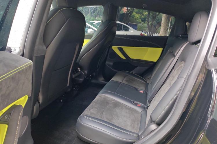 Used Tesla Model Y 2021 Standard Range Rear-Wheel Drive Version
