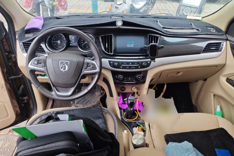 Used Baojun 730 2016 1.5L Manual Luxury Edition 7 Seats
