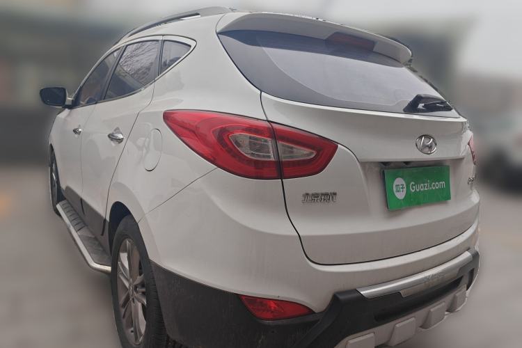 Used Hyundai ix35 2013 2.0L Automatic Two-Wheel Drive Smart GLS China IV Standard