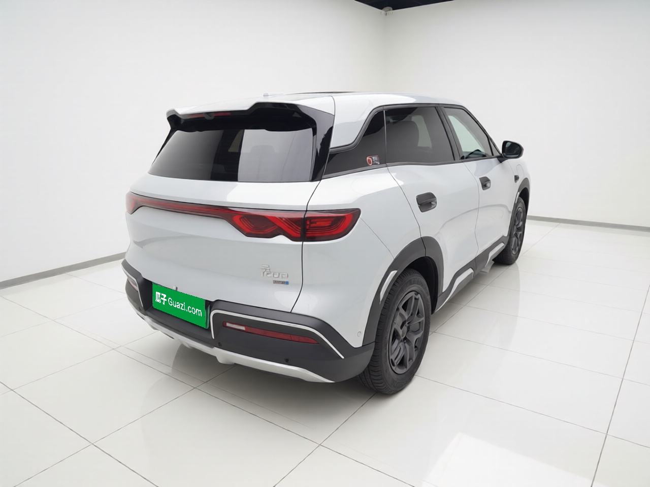 BYD Yuan UP 2025 Intelligent Driving Version 401 KM Dynamic Edition — снимка 4