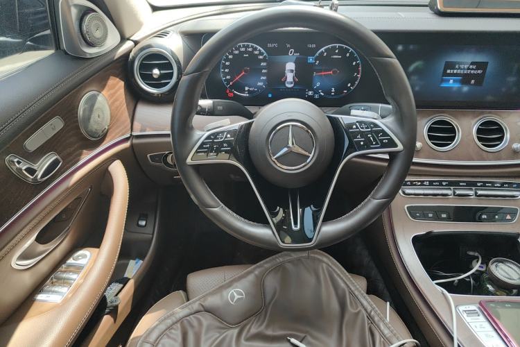Used Mercedes-Benz E-Class 2022 Updated E 260 L