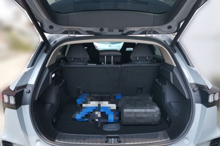 Used Lynk & Co 06 EM-P 2022 PHEV 84 km Range Pro Version
