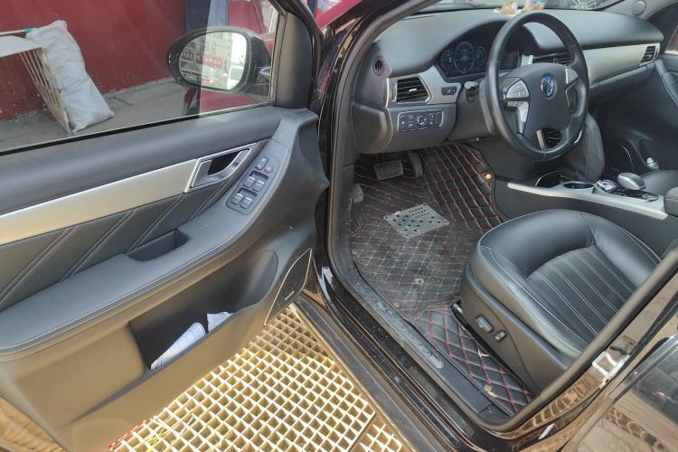 Used Denza Denza 2014 Deluxe Edition