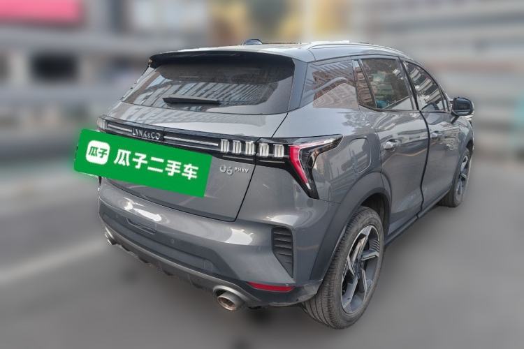 Used Lynk & Co 06 EM-P 2022 PHEV 84 km Range Pro Version Rear Right 45 Deg
