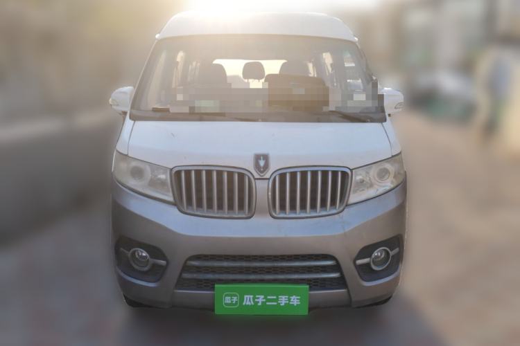 Used Jinbei New Hiace X30L 
