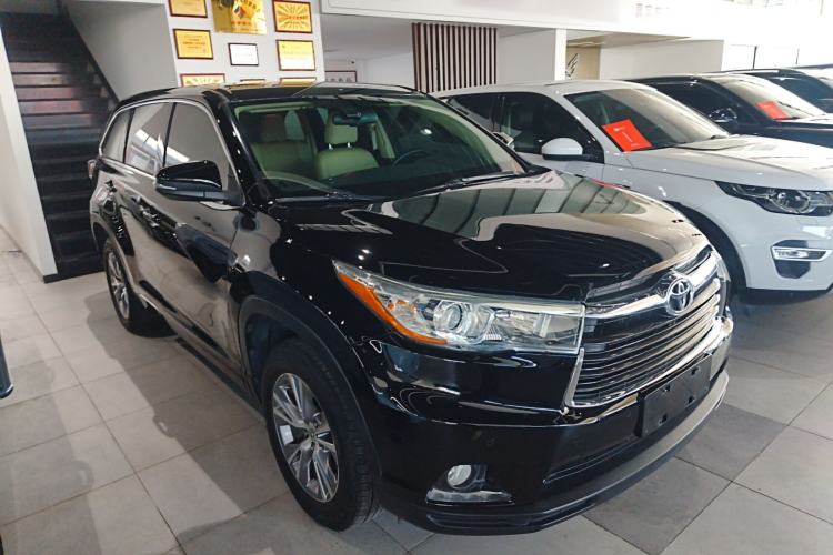 Used Toyota Highlander 2015 2.0T Two-Wheel Drive Elite Edition 7 Seats