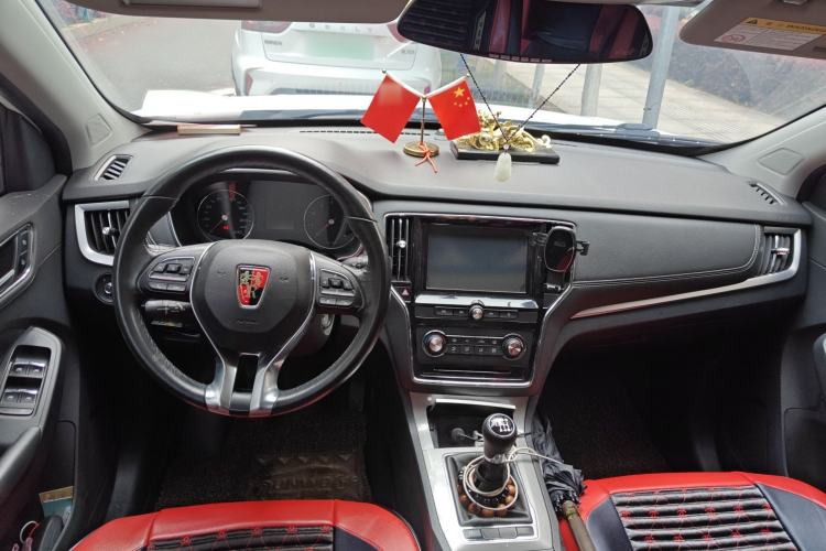 Used Roewe RX5 2018 20T Two-Wheel Drive Manual Flagship Edition
