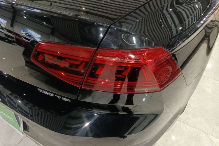 Used Volkswagen Magotan 2020 280TSI DSG Comfort Edition