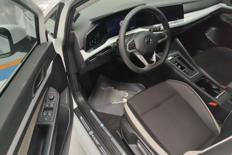 Used Volkswagen Golf 2023 Facelift 280TSI DSG Pro Driver Seat