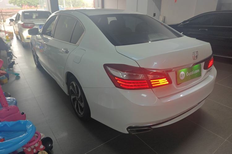 Used Honda Accord 2016 2.4L Comfort Edition
