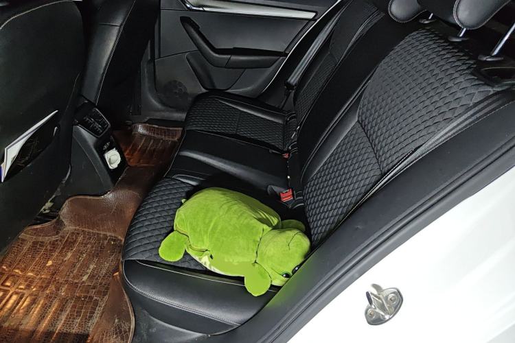 Used Skoda Octavia 2019 1.5L Automatic Smart Drive Luxury Edition China VI Standard