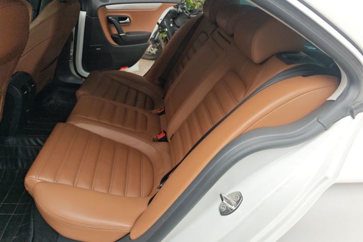 Used Volkswagen FAW-Volkswagen CC 2012 2.0 TSI Luxury Model Left Rear Seat