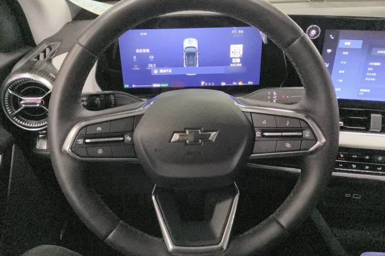 Used Chevrolet Equinox Plus 2024 155km ACTIV Ultimate Edition