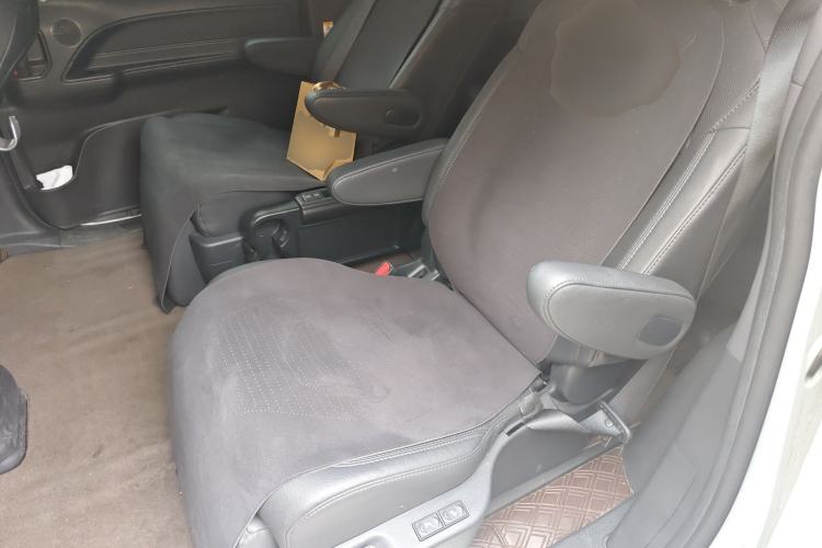Used Toyota SIENNA 2021 2.5L Hybrid Premium Edition Left Rear Seat