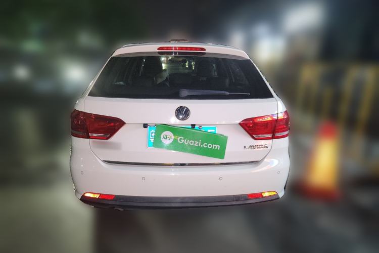 Used Volkswagen Gran Lavida 2013 1.6L Automatic Comfort Model