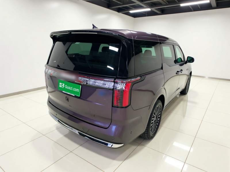 Used Zeekr 009 2024 7-Seater Walk-Through Version Four-Wheel Drive 108 kWh — 6