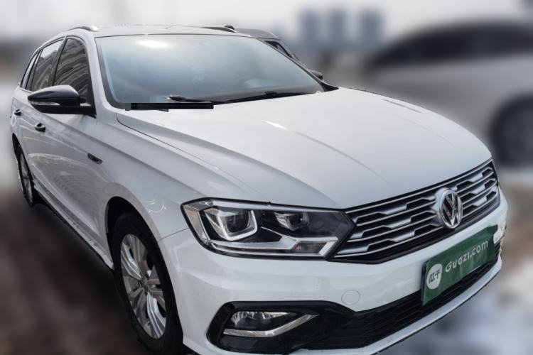 Used Volkswagen C-TREK 2018 230TSI DSG Comfort Model Front Right 45 Deg