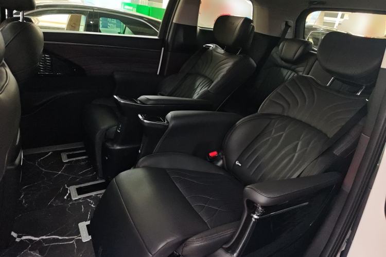 Used GAC Trumpchi M8 2024 Master Series 400T Prestige Edition
