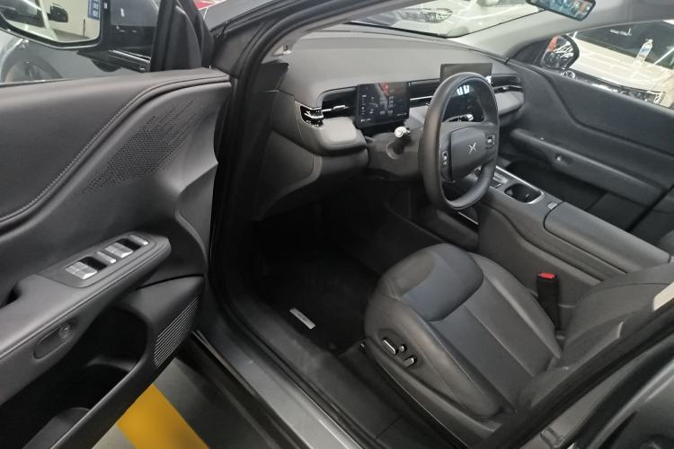 Used XPeng G6 2025 625 Long-Range Max Flagship Edition