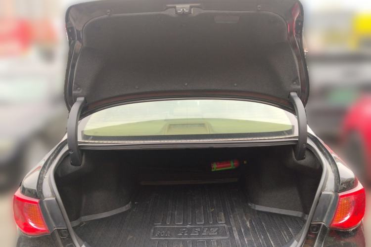 Used Toyota Reiz 2010 2.5S Fengdu Jinghua Edition Trunk