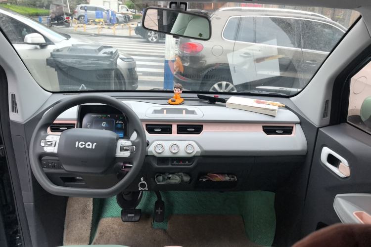 Used Chery QQ Ice Cream 2022 120km Conical Shape Lithium Iron Phosphate
