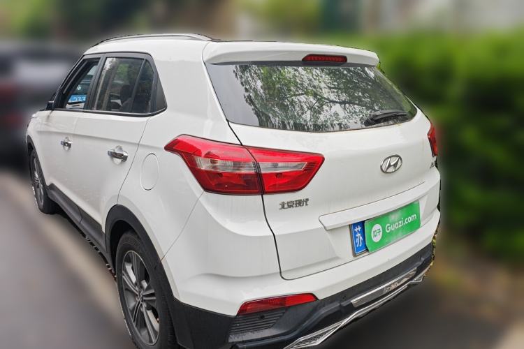 Used Hyundai ix25 2015 1.6L Automatic Two-Wheel Drive Smart GLS Trim Rear Left 45 Deg