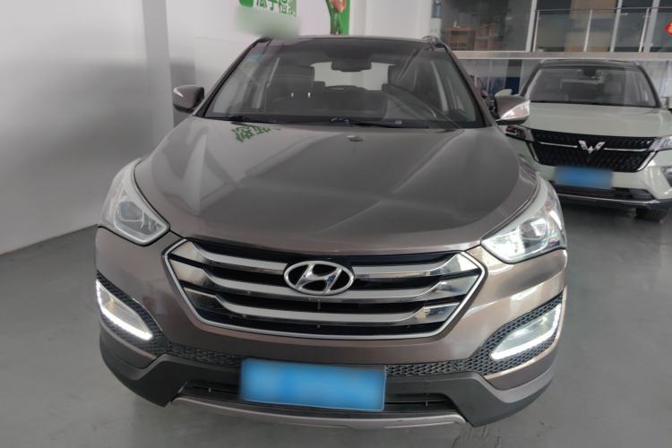 Used Hyundai Santa Fe 2015 2.0T Automatic Two-Wheel Drive Smart Version 5 Seats

