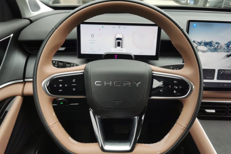 Used Chery Tiggo 8 L 2024 2.0T Two-Wheel Drive Prestige Version 5 Seats