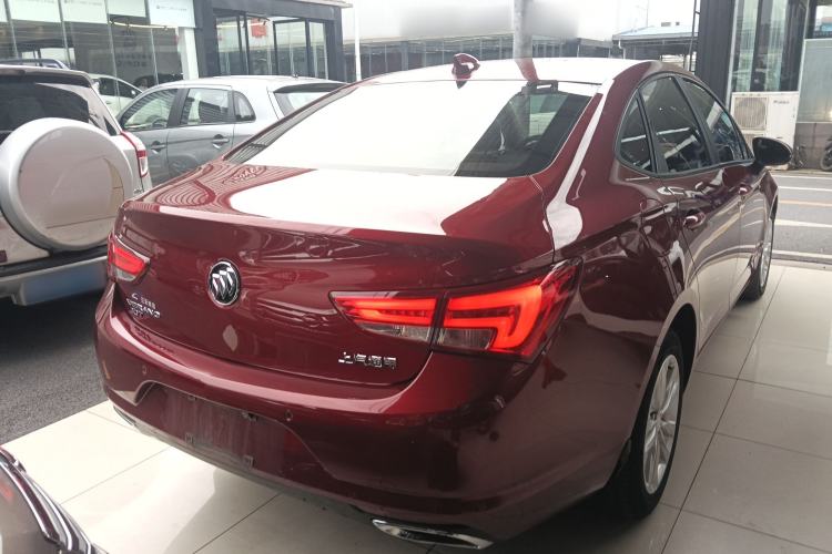 Used Buick Verano 2018 Sedan 20T Dual-Clutch Leading Model Rear Right 45 Deg