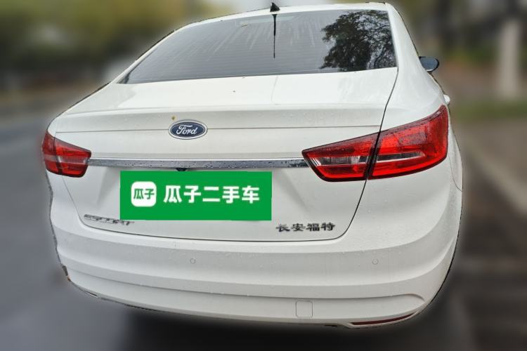 Used Ford Escort 2017 Happiness Edition 1.5L Automatic Fashion Version