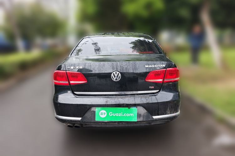 Used Volkswagen Magotan 2012 1.8TSI Prestige Model Rear