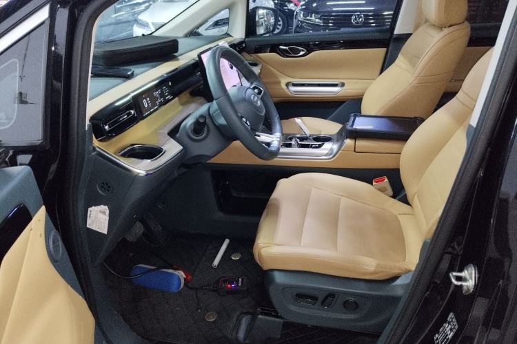 Used GAC Trumpchi E8 New Energy 2024 150km MAX Left Front Seat