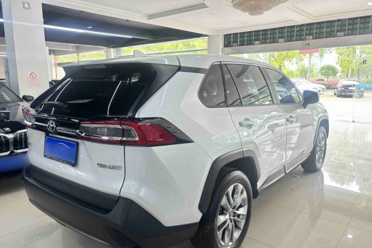 Used Toyota Wildlander 2023 2.0L CVT Two-Wheel Drive Leading Edition