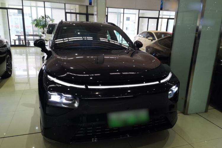 Used XPeng G9 2025 625 Long-Range Max Front