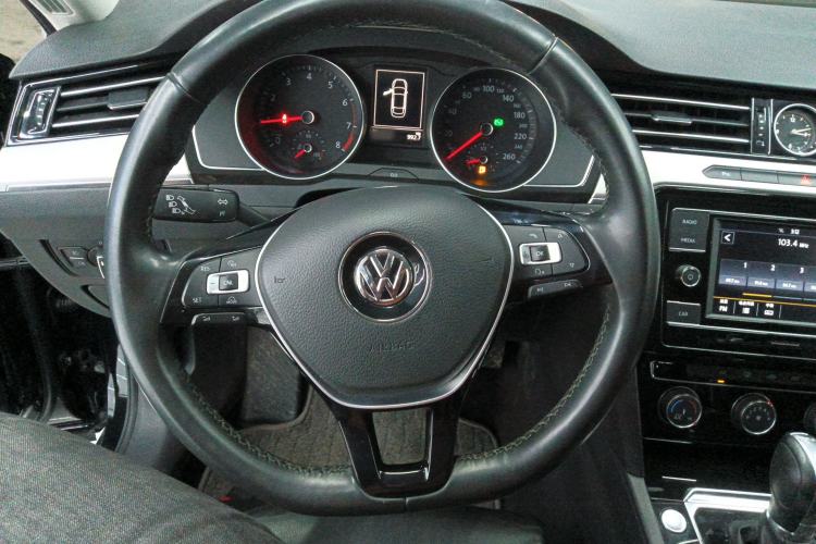 Used Volkswagen Magotan 2018 330TSI DSG Advanced Model