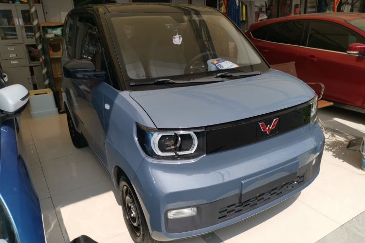 Used Wuling Hongguang MINIEV 2021 Macaron Premium Model – Lithium Iron Phosphate Front Right 45 Deg