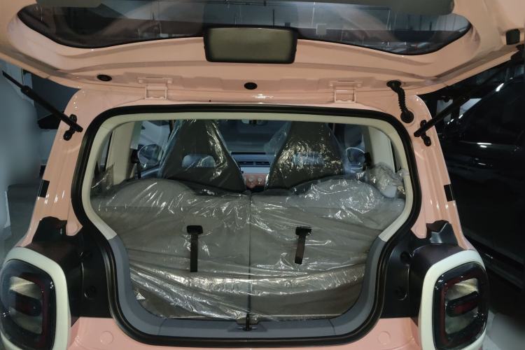 Used Bestune Pony 2026 Model 222km Cute Horse Trunk