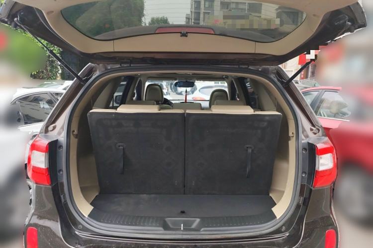 Used Kia Sorento 2013 2.4L 7-Seater Gasoline Luxury Version China IV Standard
