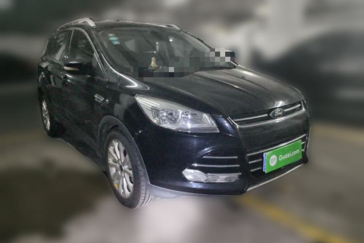 Used Ford Kuga 2015 1.5L GTDi Two-Wheel Drive Fashion Edition Front Right 45 Deg