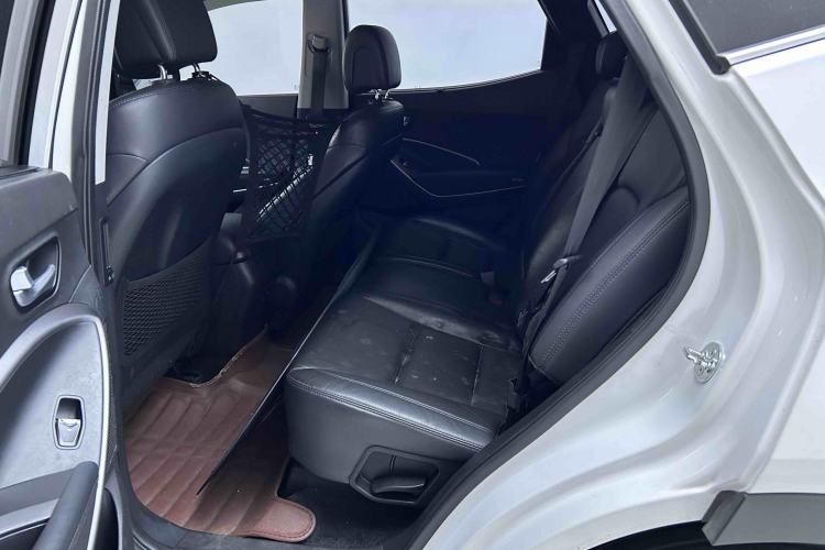 Used Hyundai Santa Fe 2013 2.4L Automatic Two-Wheel Drive Smart Version
